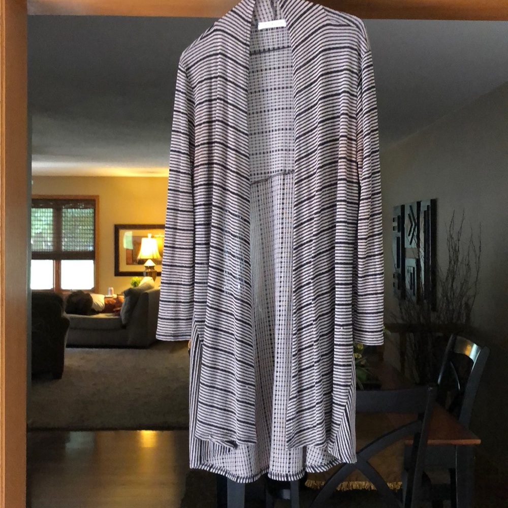 Chris and Carol lightweight cardigan